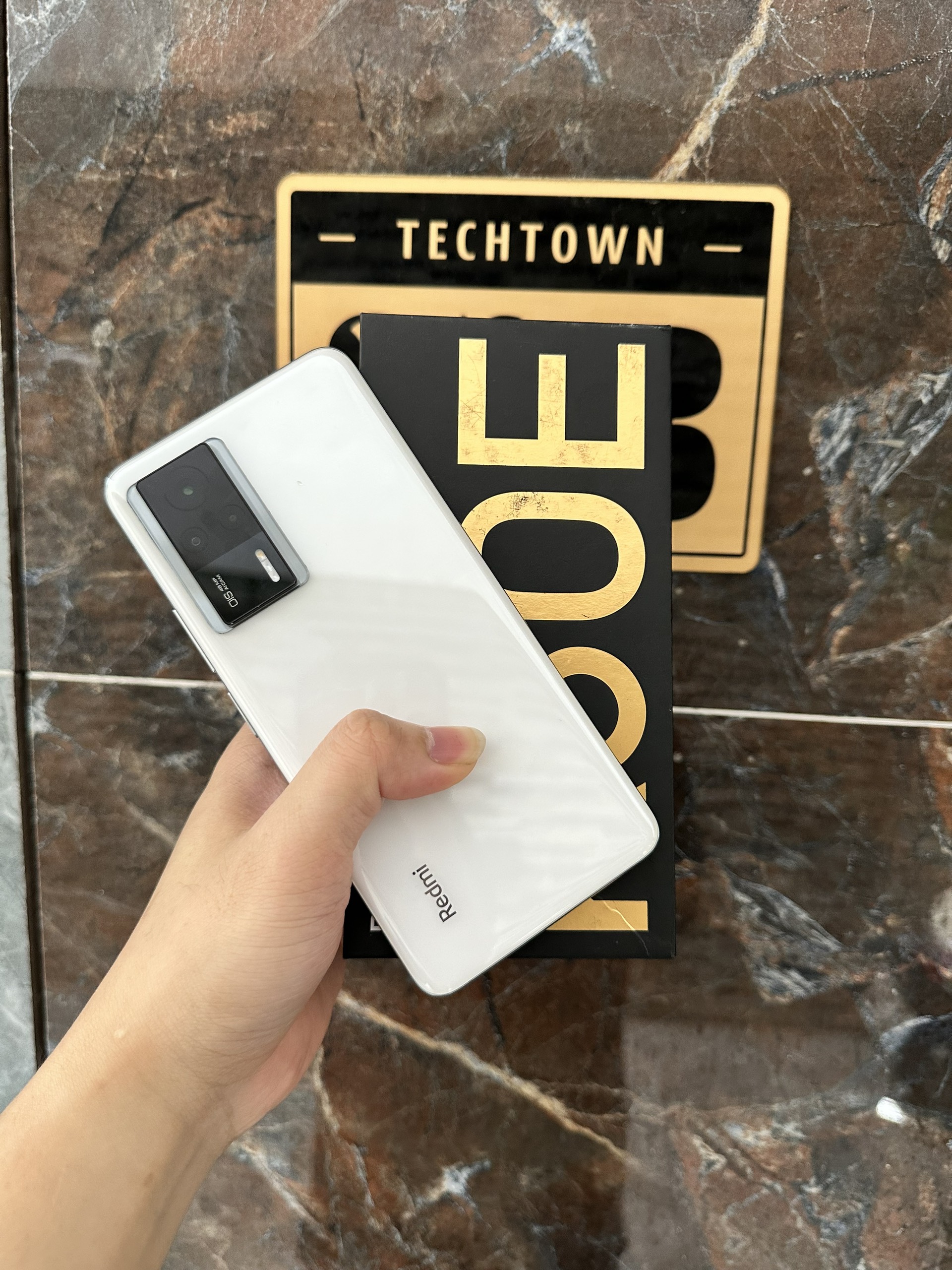 Điện thoại Xiaomi Redmi K60E 5G (Dimensity 8200 - Pin 5500mAh) - [BH 3 tháng/ Tặng kèm ốp lưng, cường lực] - likenew