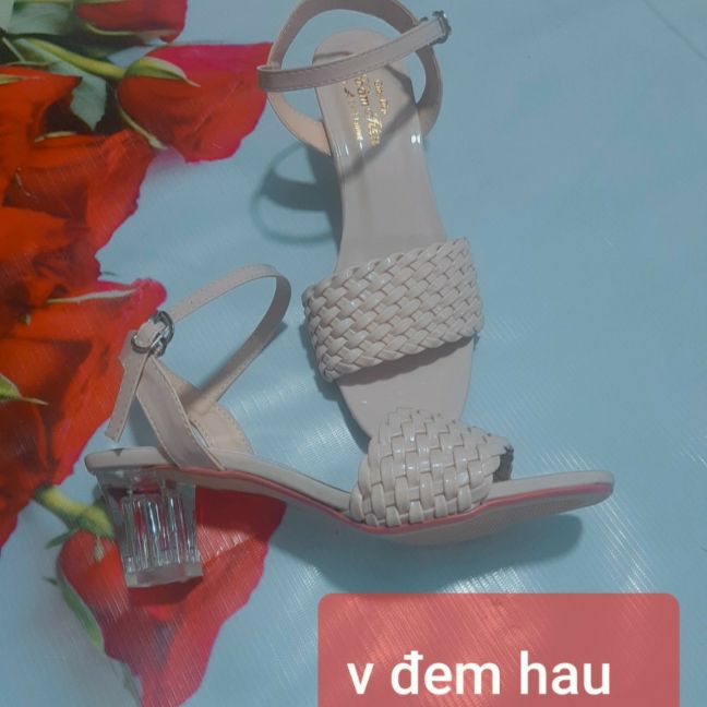 [HCM]giày xăng đan nữ 5 phân