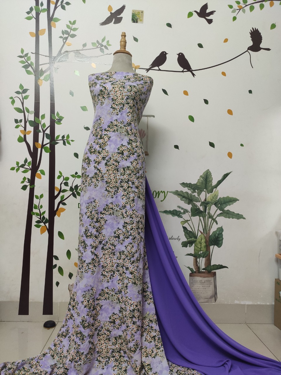 2m Vải lụa lạnh hoạ tiết hoa lá nhở - lụa Mango chính phẩm