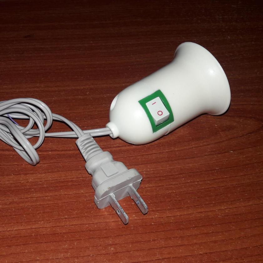Đuôi Đèn Liền Dây Có Công Tắc Dây Dài 1m5 (Màu Xám)