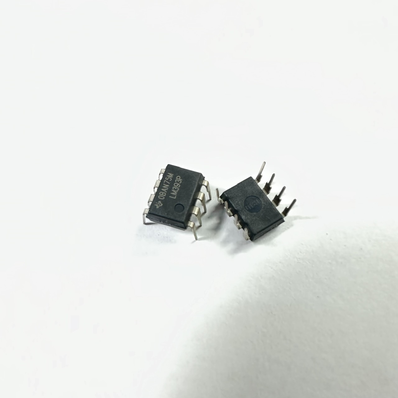 LM393P IC so sánh OPAMP DIP-8