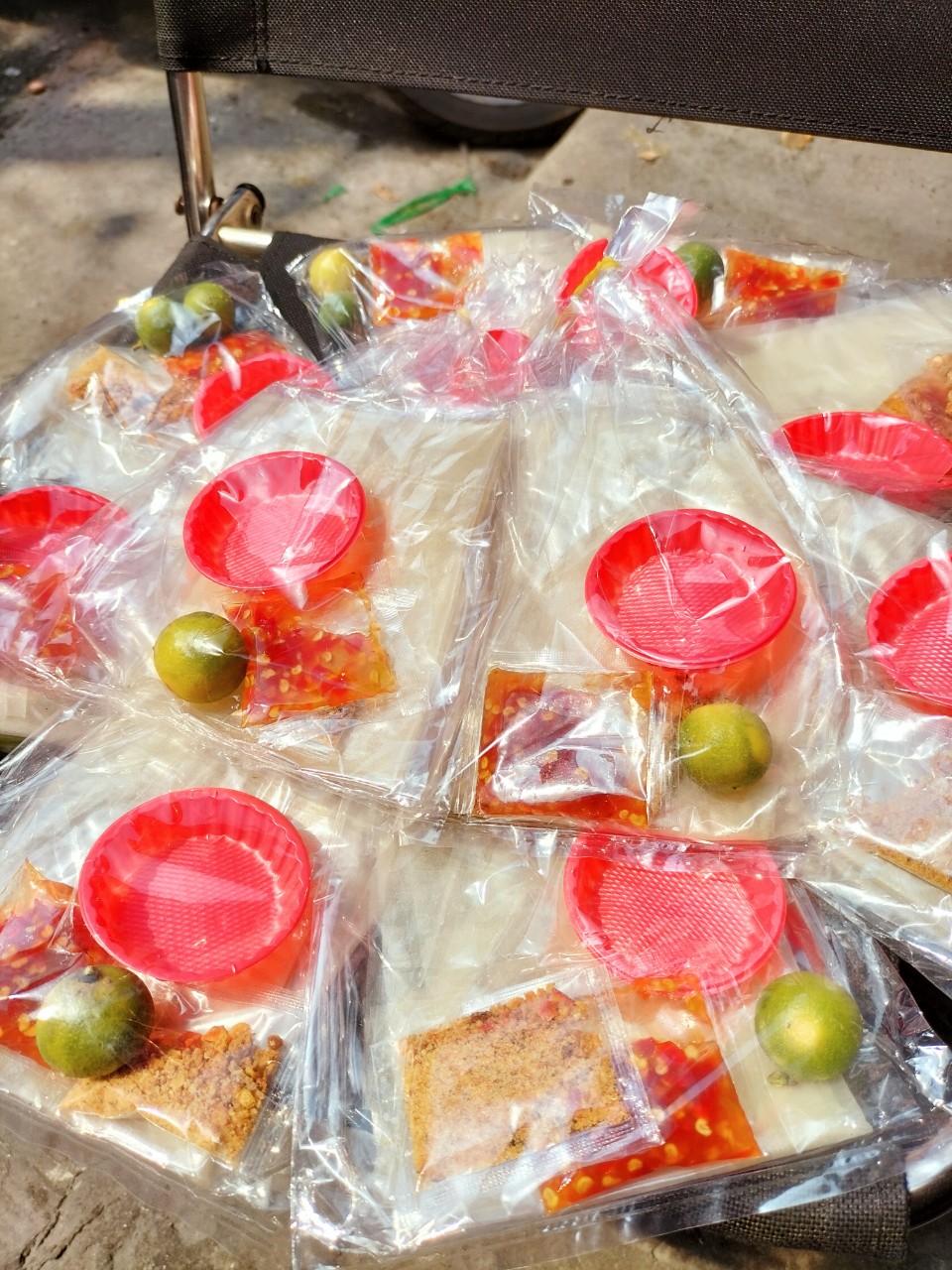 (COMBO SỈ ) SỈ 20 BỊCH BÁNH TRÁNG PHƠI SƯƠNG MUỐI SA TẾ ỚT RIM TẮC  (BÁCH HÓA VIỆT ABC)