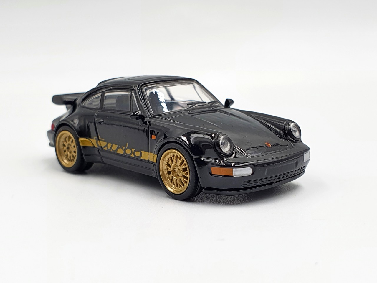 Xe Mô Hình Porsche 911 Turbo 1:64 Schuco ( Đen )