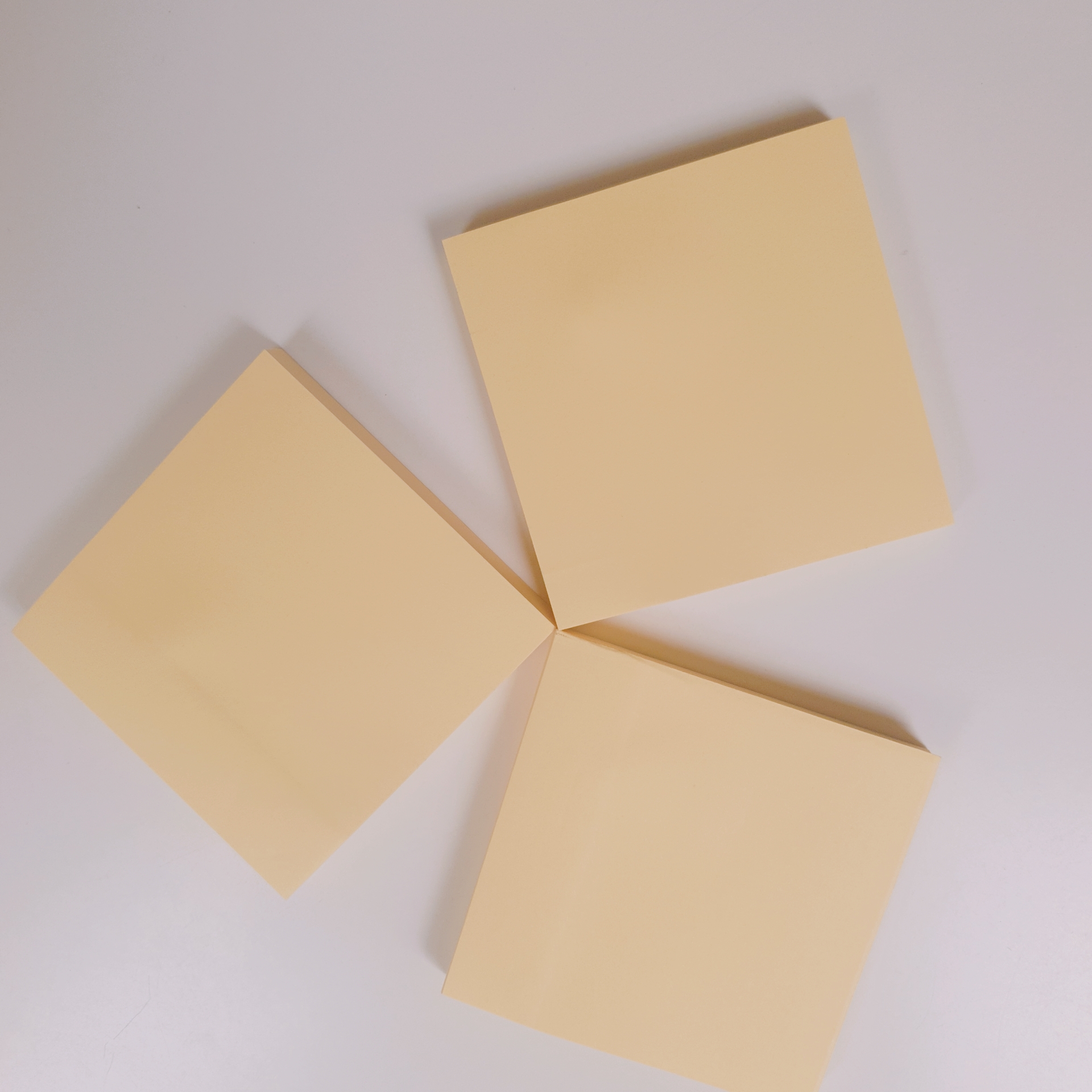 Giấy notes vàng hình vuông (76x76mm) xấp gồm 100 tờ