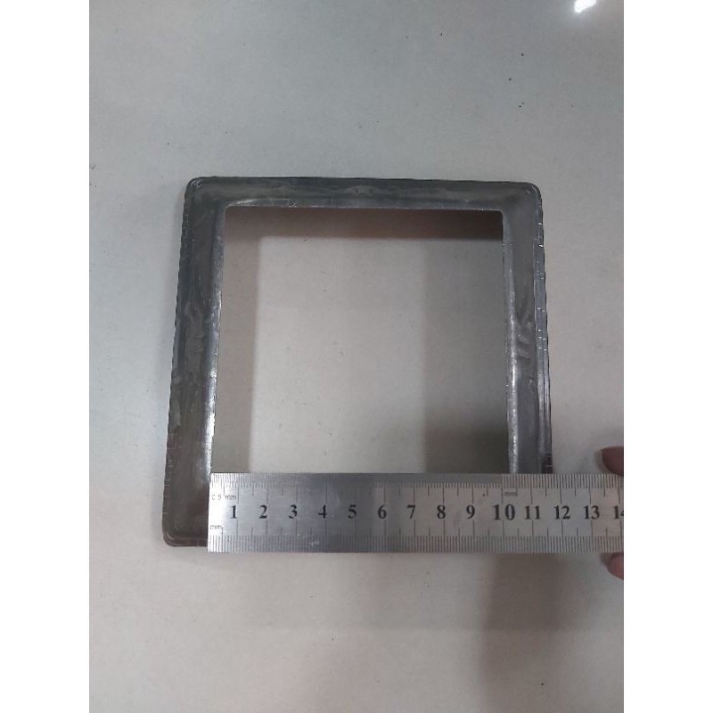 chụp xà gồ 40x80 ( chụp chân sắt inox)