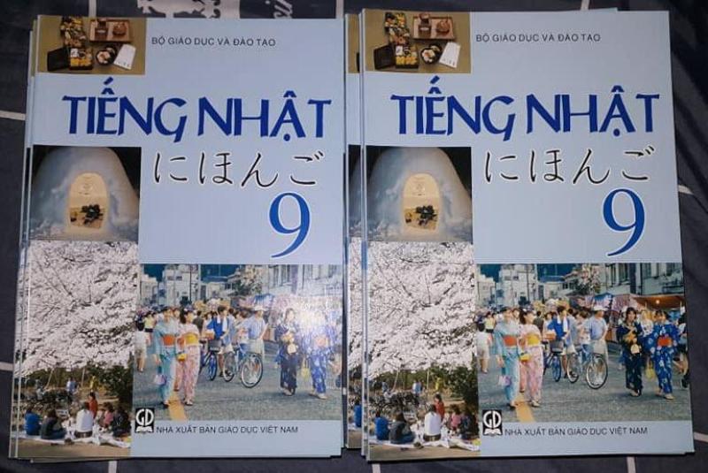 Mua Sách giáo khoa tiếng Nhật lớp 9 (tặng ebook ảnh sách giáo viên lớp 9 + 1 ebook PPCT)