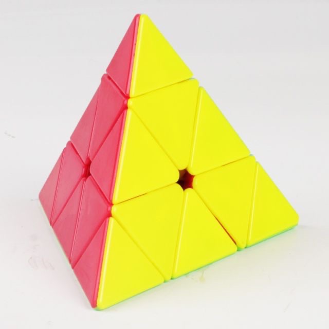 [MUA 2 GIẢM 5%][HCM]Rubik tam giác 3*3*3