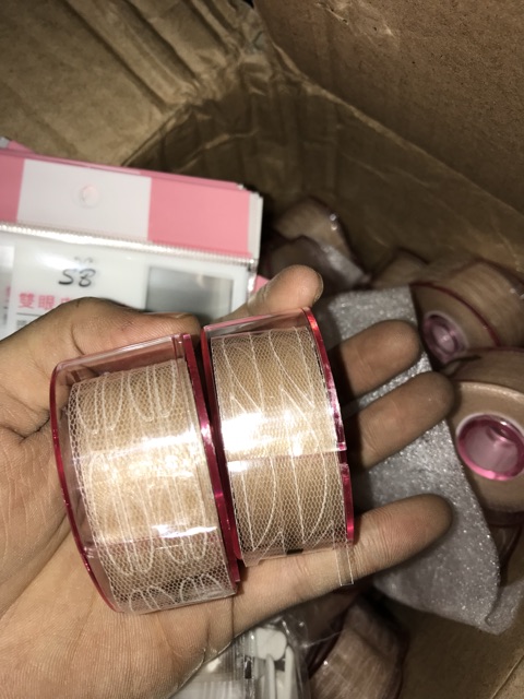 Cuộn kích mí lưới tự nhiên thanhcosmetics