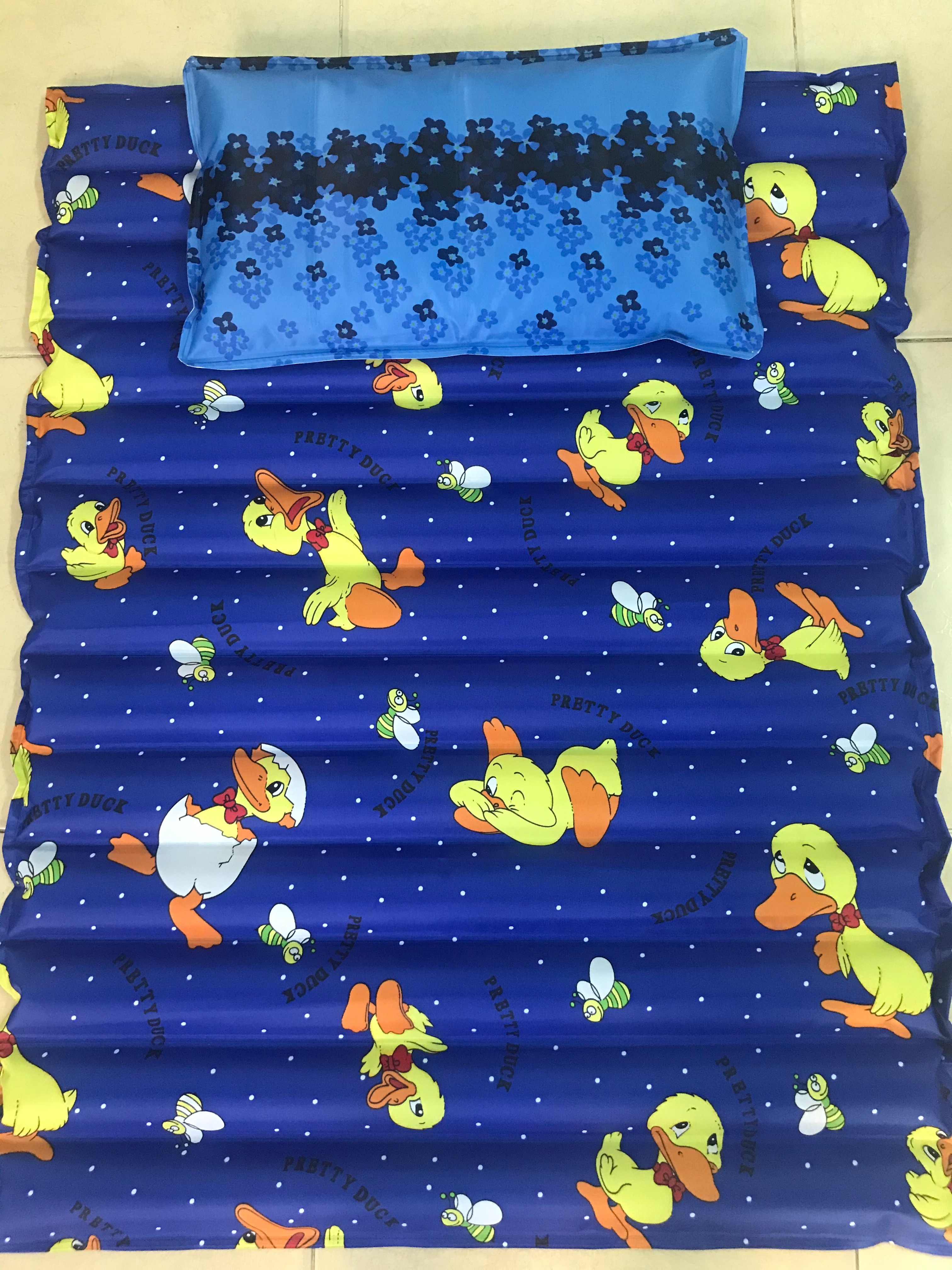 [HCM]Nệm nước mát HỒNG THY loại nằm size M (75 x 100)