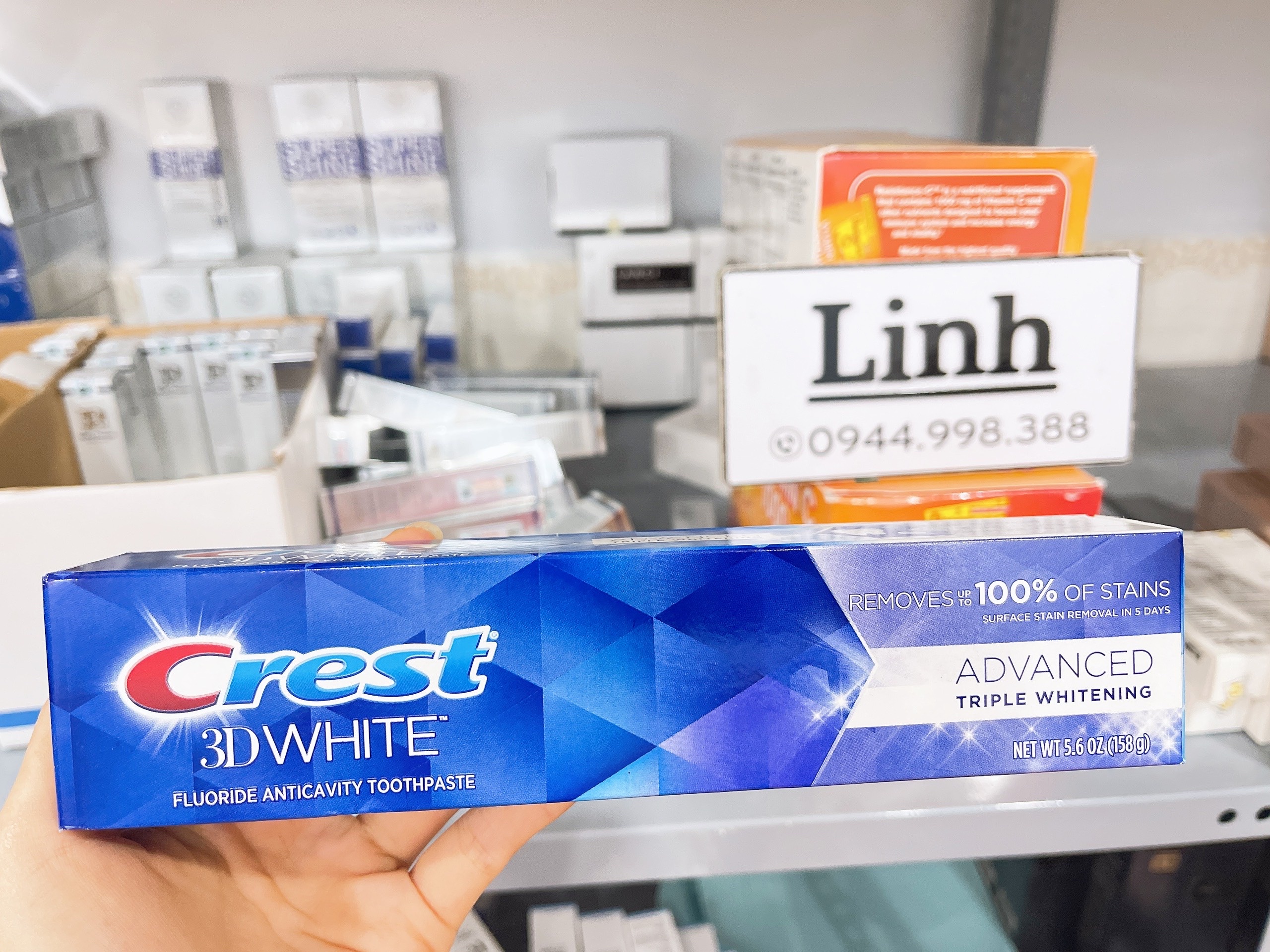 Kem Đánh Răng Crest 3D White Advanced Triple Whitening 158g