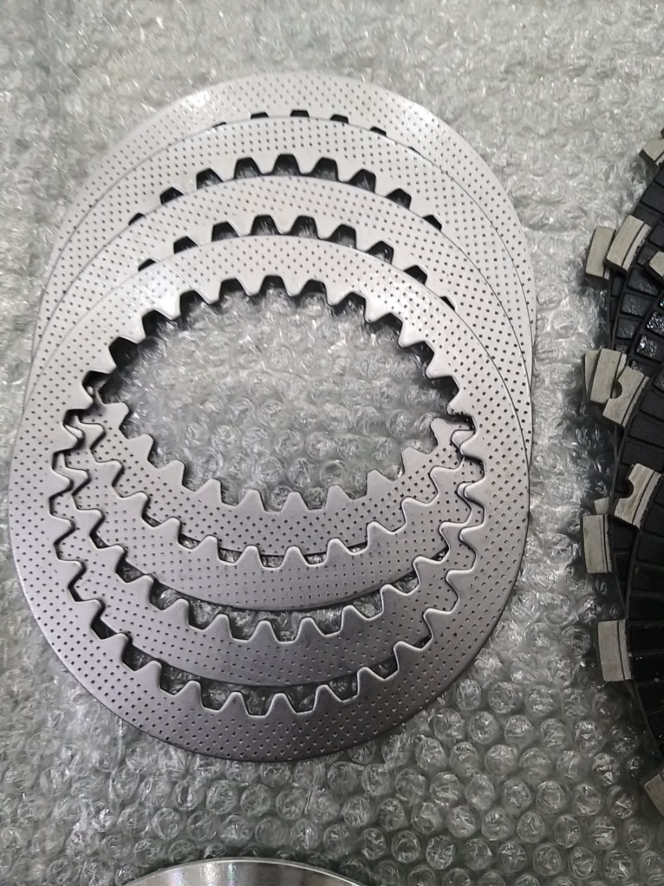 Full bộ côn nồi  ly hợp  lá sắt lá thép lá bố lá côn Suzuki GZ150A EN150 GR150 GSX150 GS125 GN125 HJ125 RAIDER FX ...