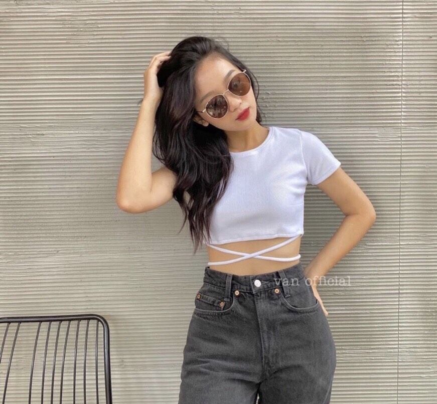 ÁO THUN KIỂU CROPTOP CHÉO DÂY CHÉO BỤNG FORM 45KG(v2)