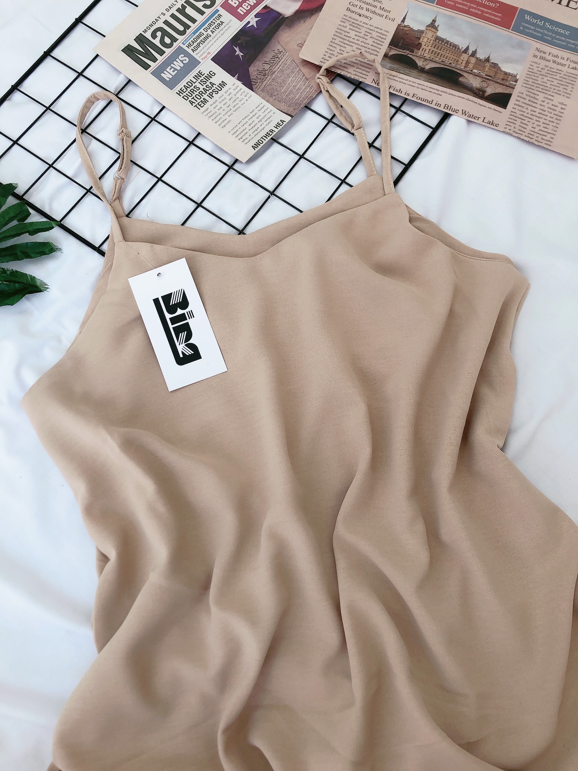 Đầm maxi đũi lụa 2 dây khuy chỉnh cao cấp thoáng mát