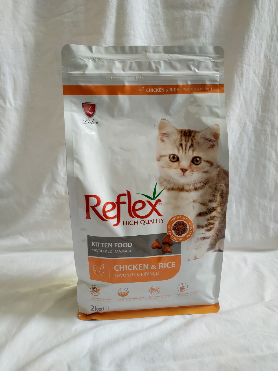 Thức ăn cho mèo con Reflex high quality with chicken & rice 2kg