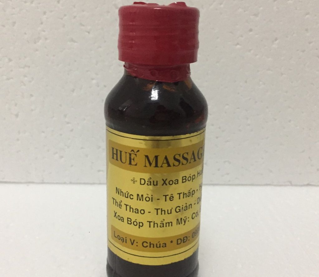 Dầu massage huế ( 1 chai 60ml )