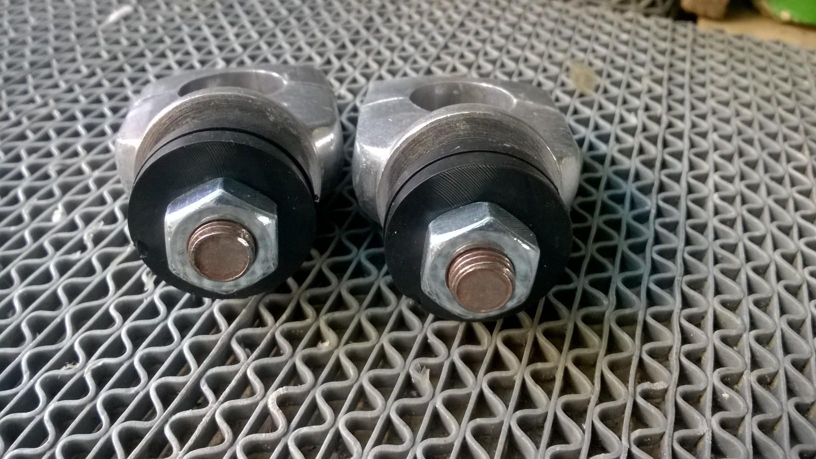 gù (sừng trâu ) gắn ghidong honda 67 và các dòng tương tự