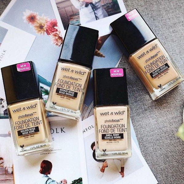 Kem nền Wet N Wild Photofocus Foundation