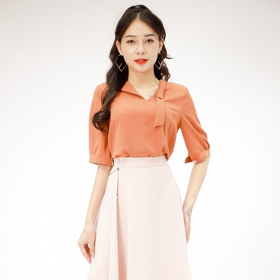 Áo sơ mi tay lửng, cổ bẻ, phối dây nơ emspo smm2351
