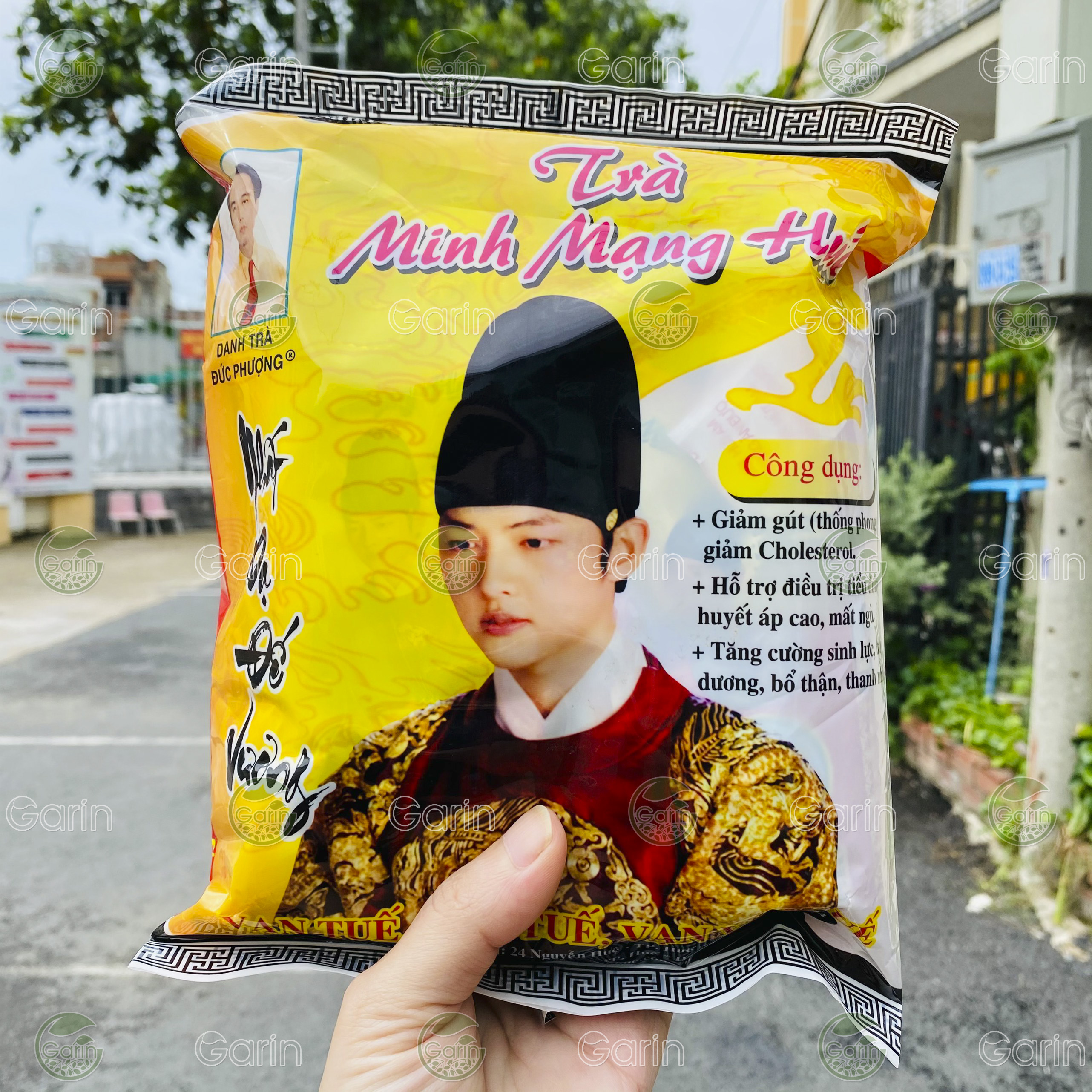 Trà Minh Mạng Cung Đình Huế Đức Phượng 12 gói nhỏ dành cho nam giới giúp hỗ trợ giảm gout (thống phong) giảm cholesterol tăng cường sức khỏe