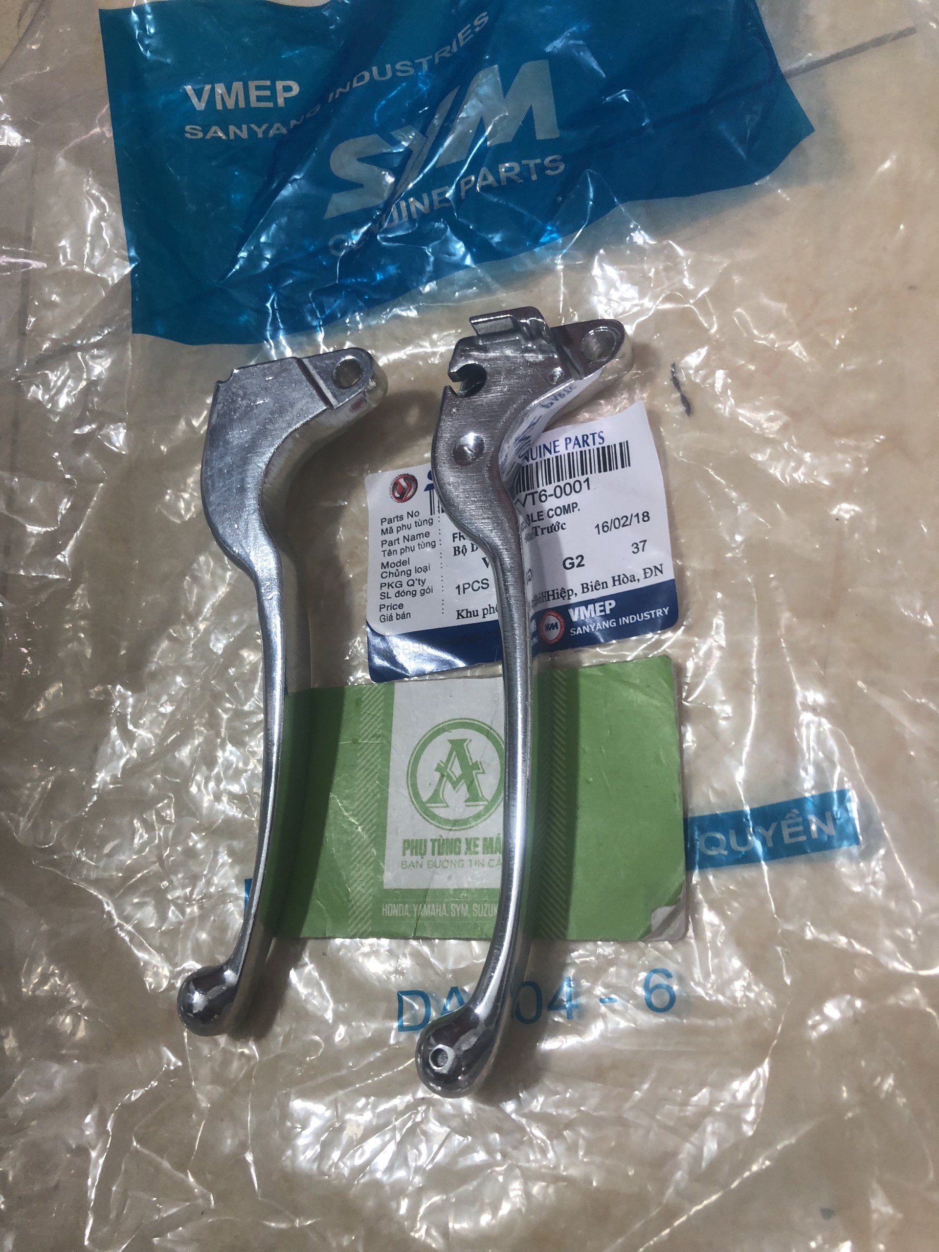 Cặp tay thắng xe atila Elizabeth đùm