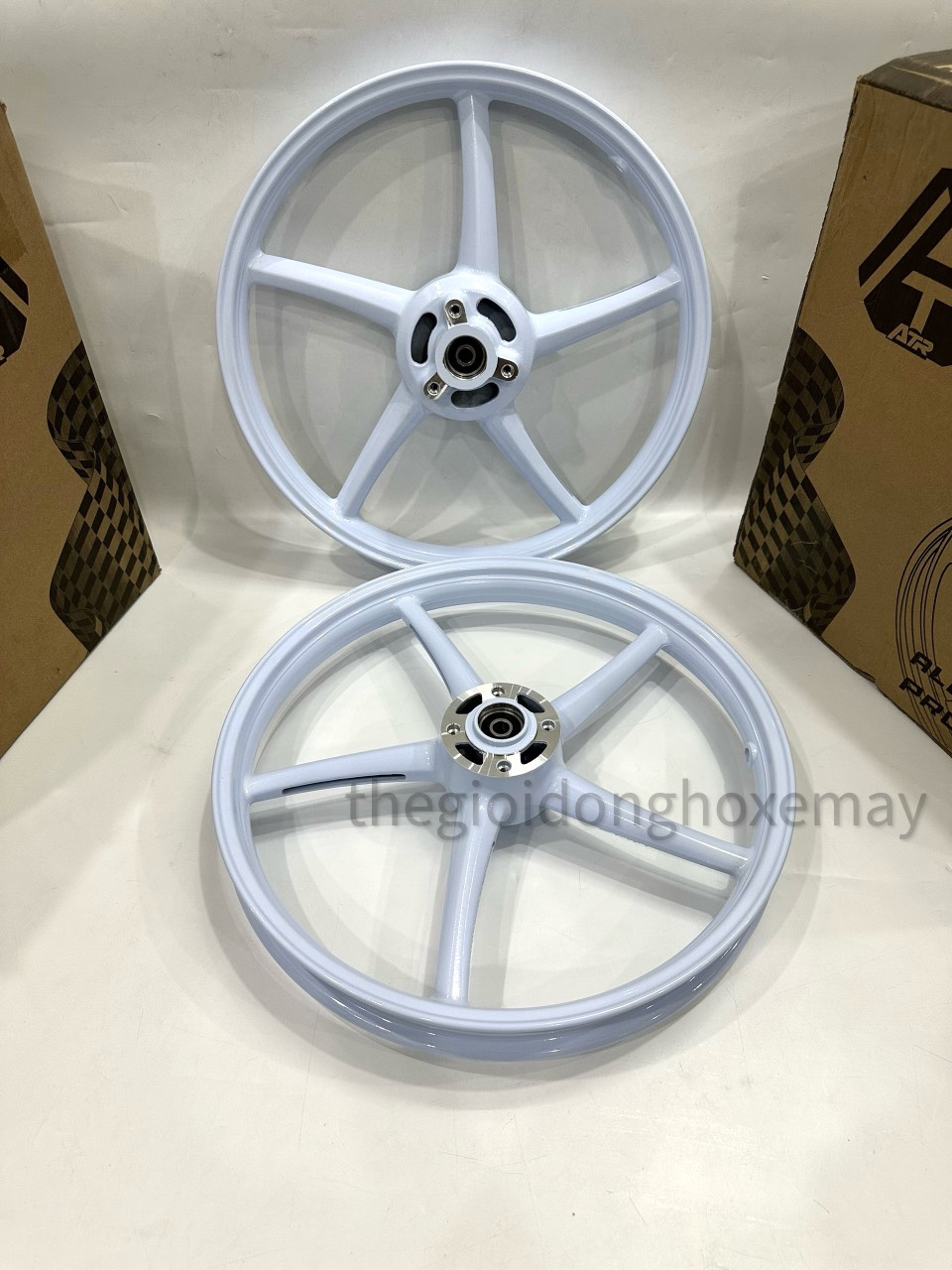 Mâm 5 Cây Đúc ATR Enkei Raider 1.6-1.6
