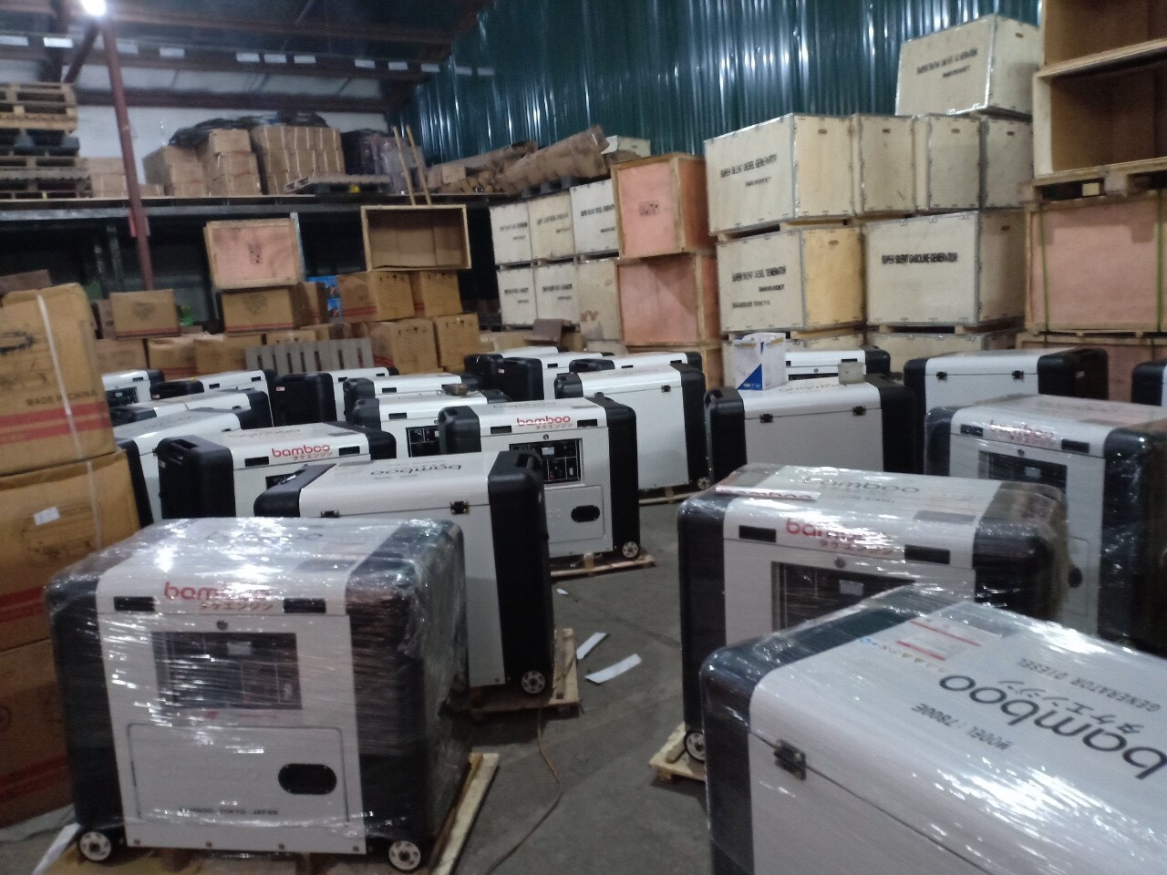 Máy Phát Điện Chạy Dầu 5kw Bamboo 7800E