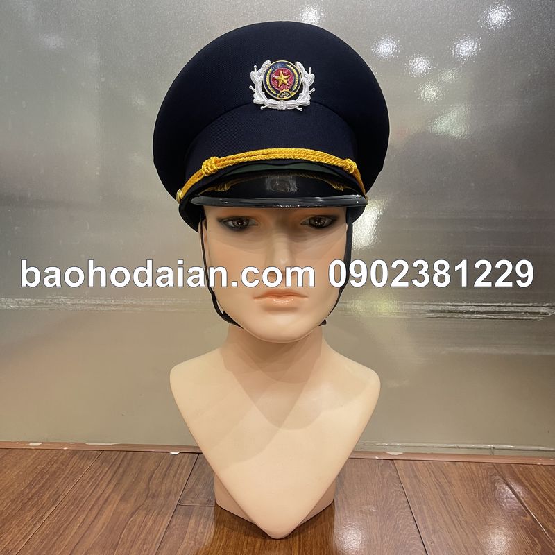 Mũ kêpi màu tím than kèm sao bảo vệ