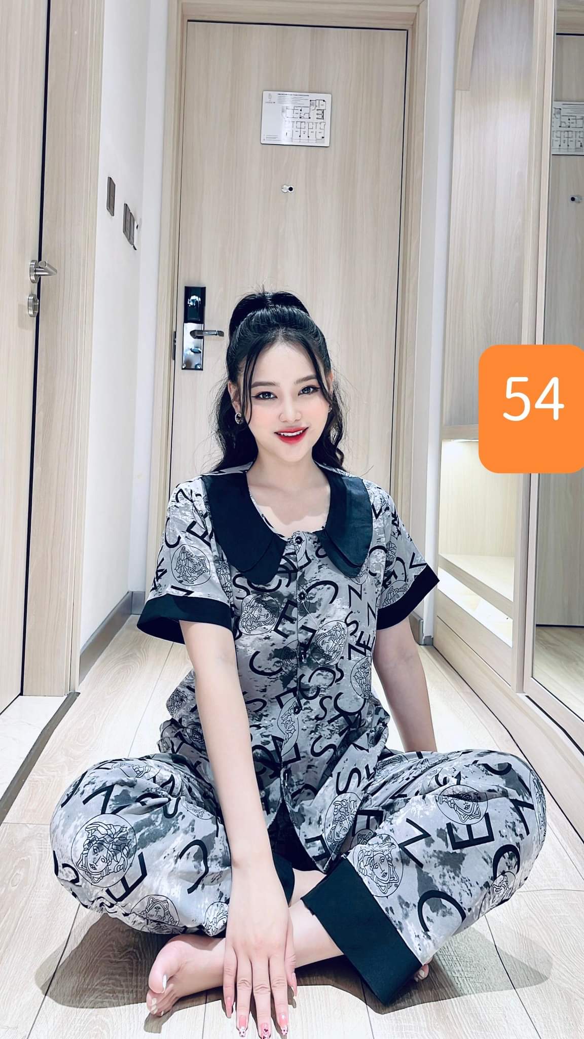 Đồ bộ pijama nữ set đồ mặc nhà áo cộc quần dài vải lụa mango
