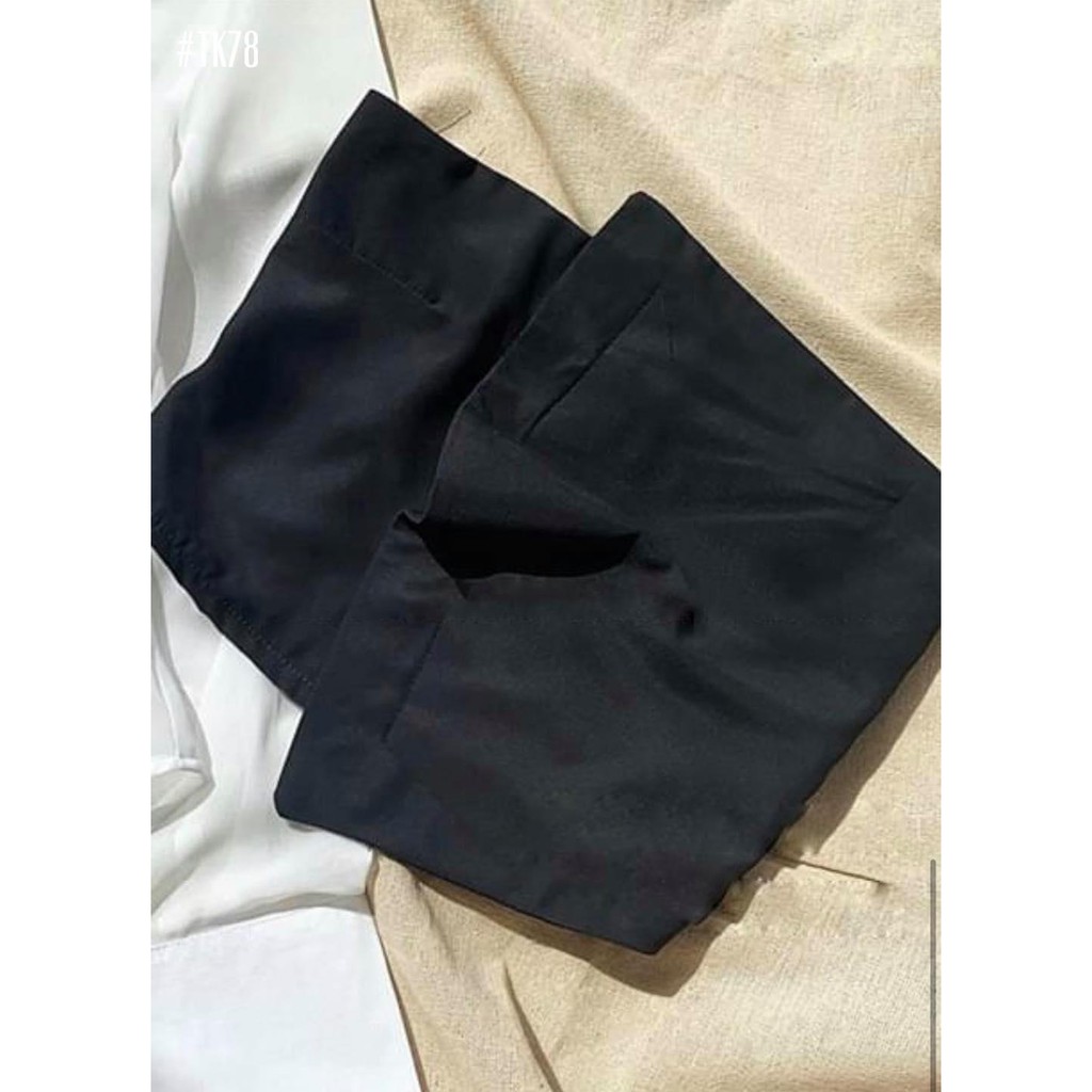 Áo sơ mi voan trắng cách điệu phối crop đen