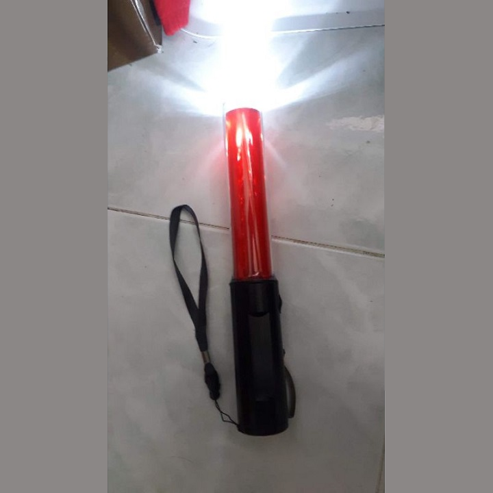 GẬY CHỈ HUY GIAO THÔNG 1 MÀU, GẬY PHÂN LUỒNG GIAO THÔNG CÓ ĐÈN - SỬ DỤNG PIN