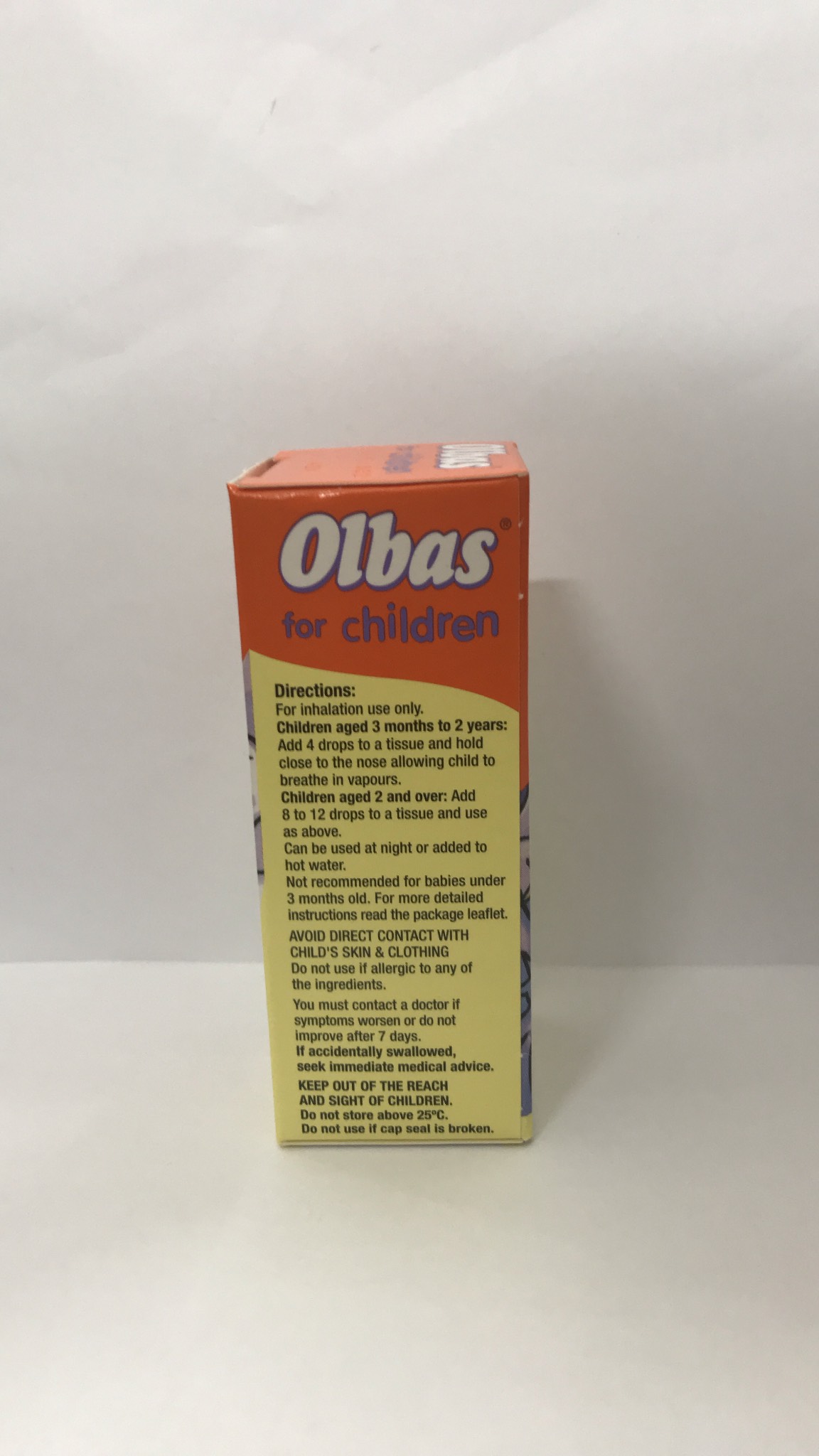 Tinh dầu xông mũi cho bé Olbas for children