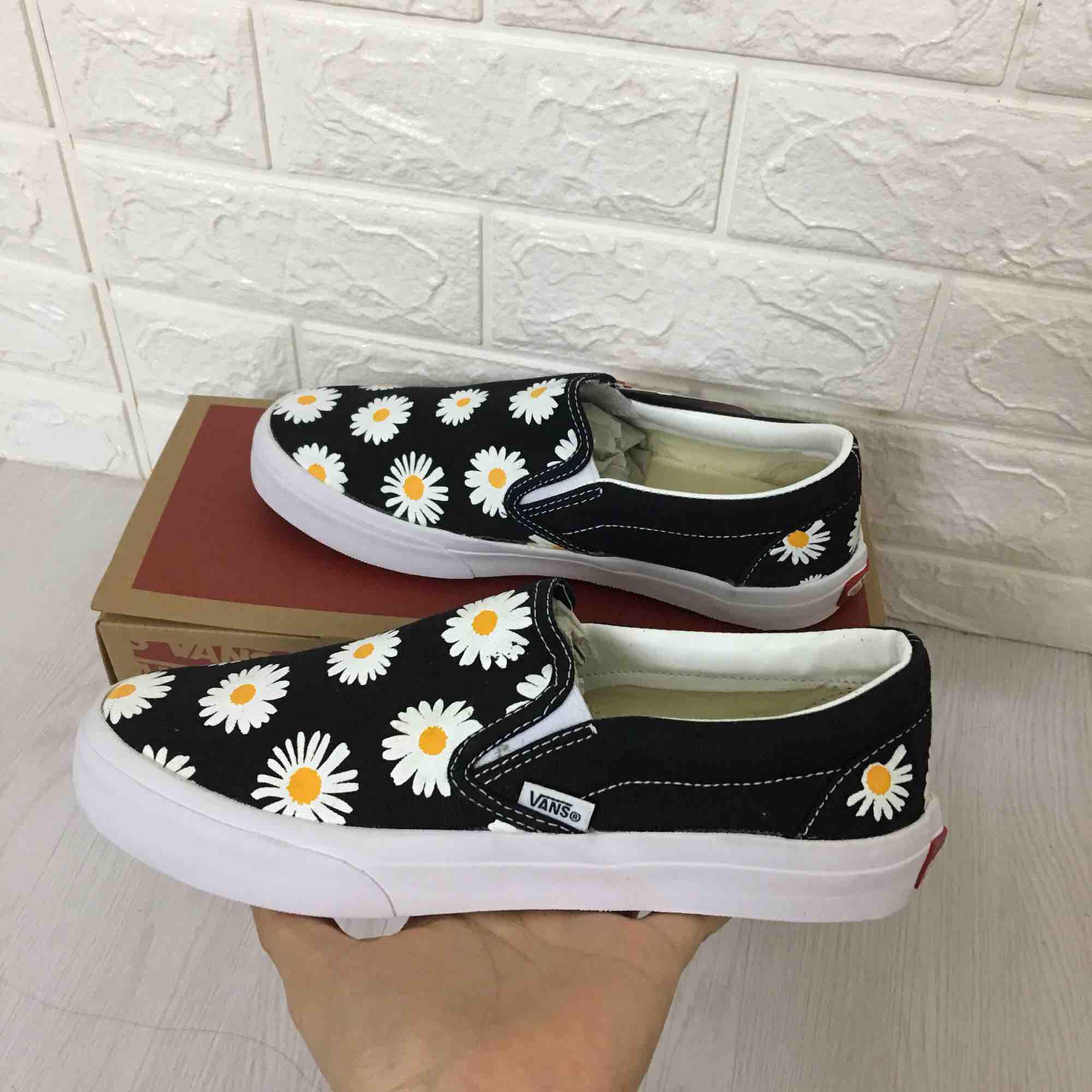 [TẶNG HỘP-SẴN HÀNG] Giày vanz lười slip on Hoa size 36->39