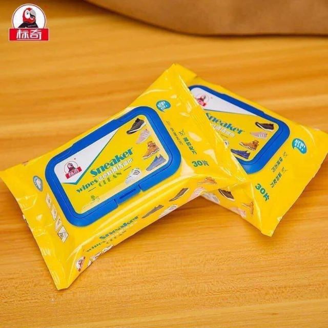 Giấy Lau Giày Thần Thánh