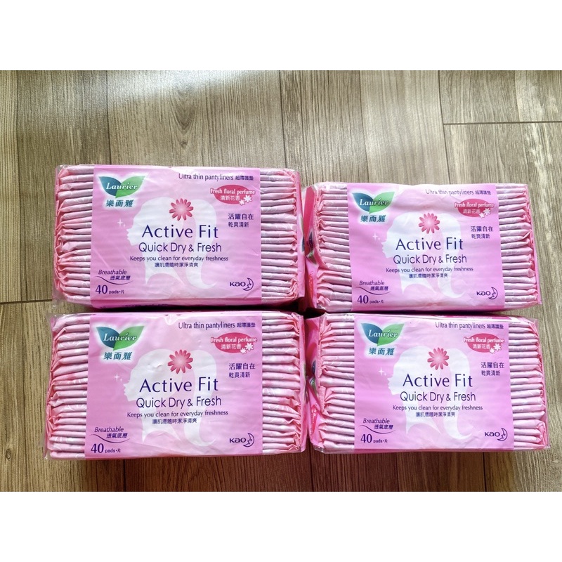 Băng vệ sinh hằng ngày Laurier active fit 40 miếng