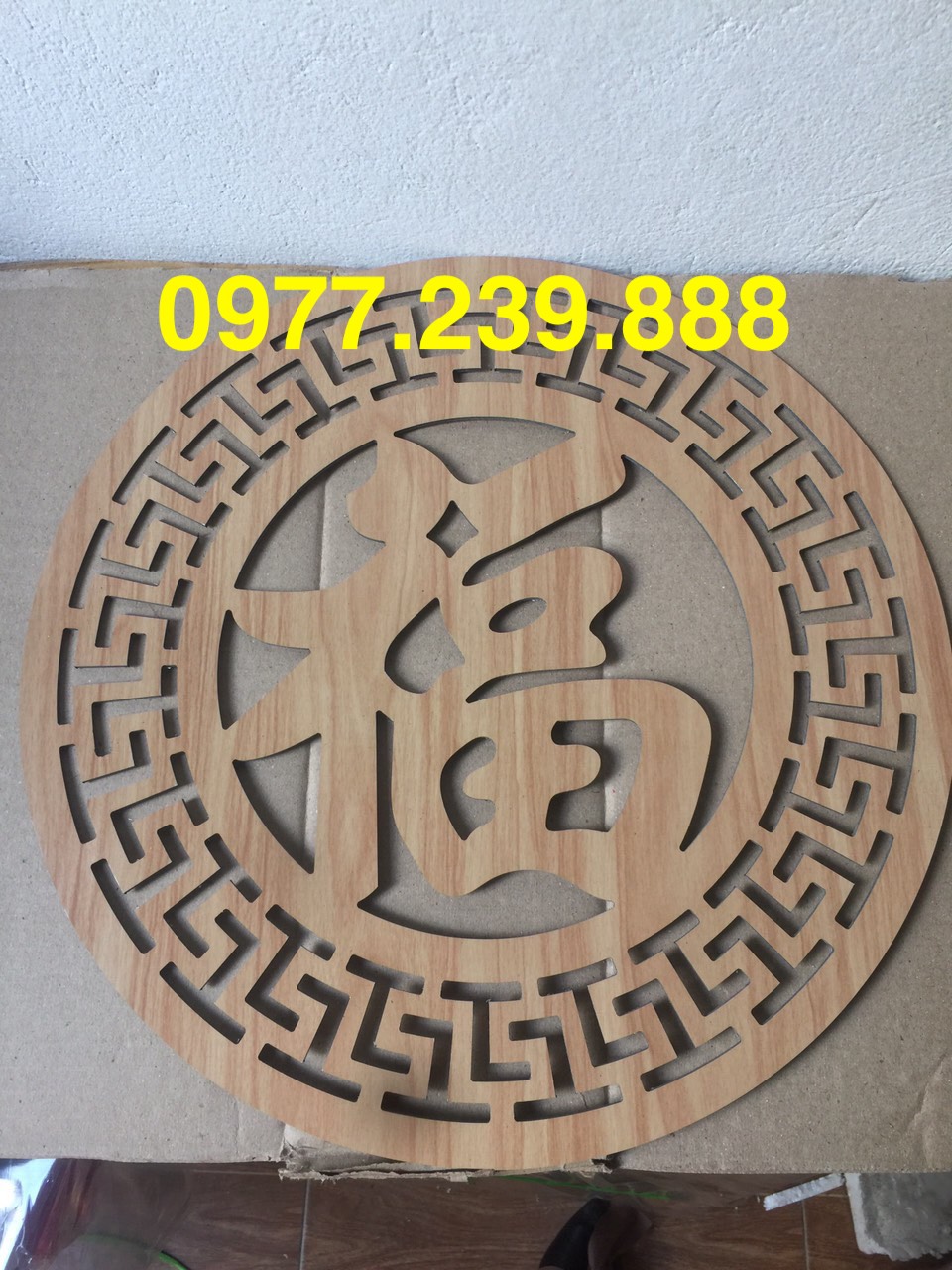 chữ phúc ốp bàn thờ bằng alu