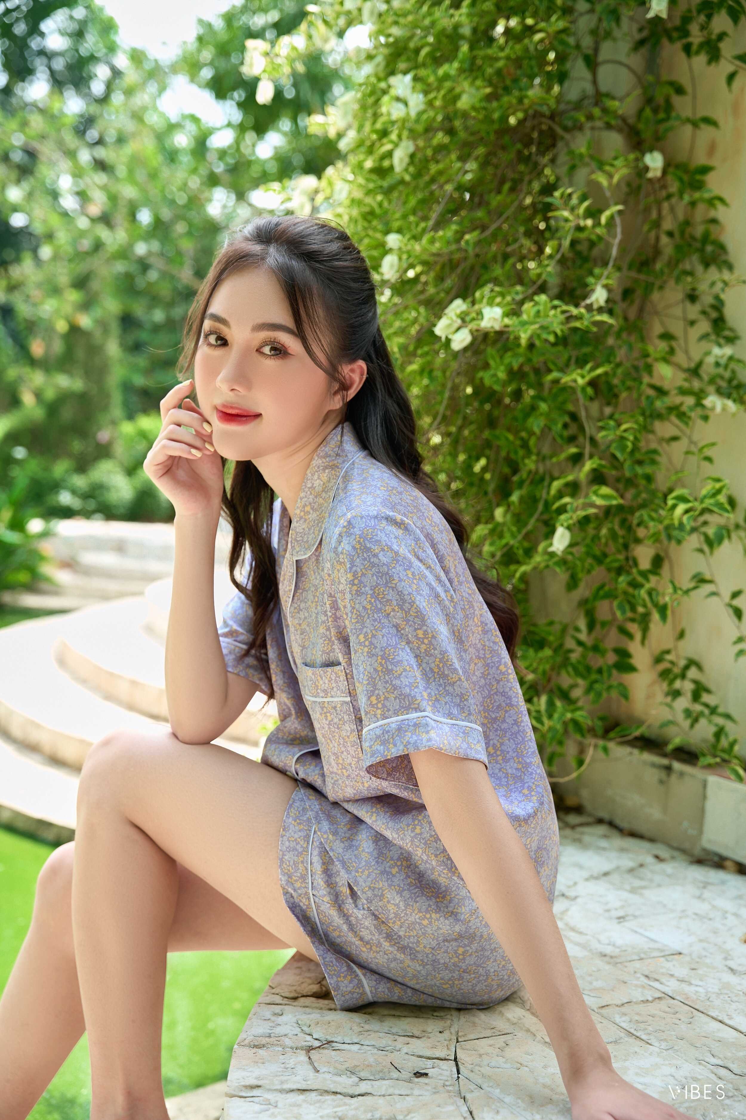 VIBES Bộ pijama ngắn lụa cao cấp Little Purple Py Set