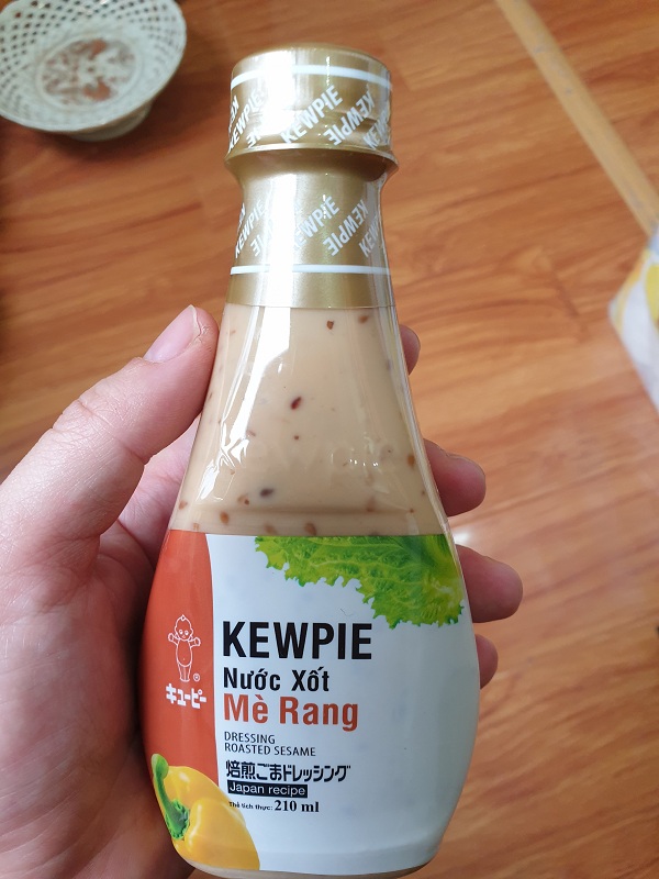 Kewpie burrowing sauce 210ml bottle