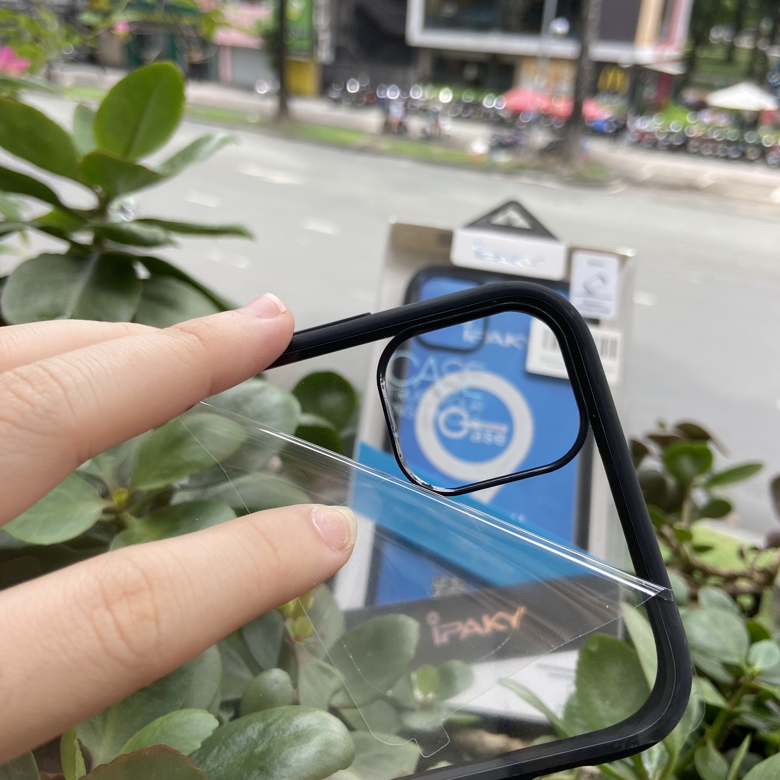 [Hỏa Tốc HCM] Ốp lưng IPAKY iPhone 11/ 11 Pro/ 11 Pro Max - Mặt lưng Trong, VIỀN MÀU MỎNG