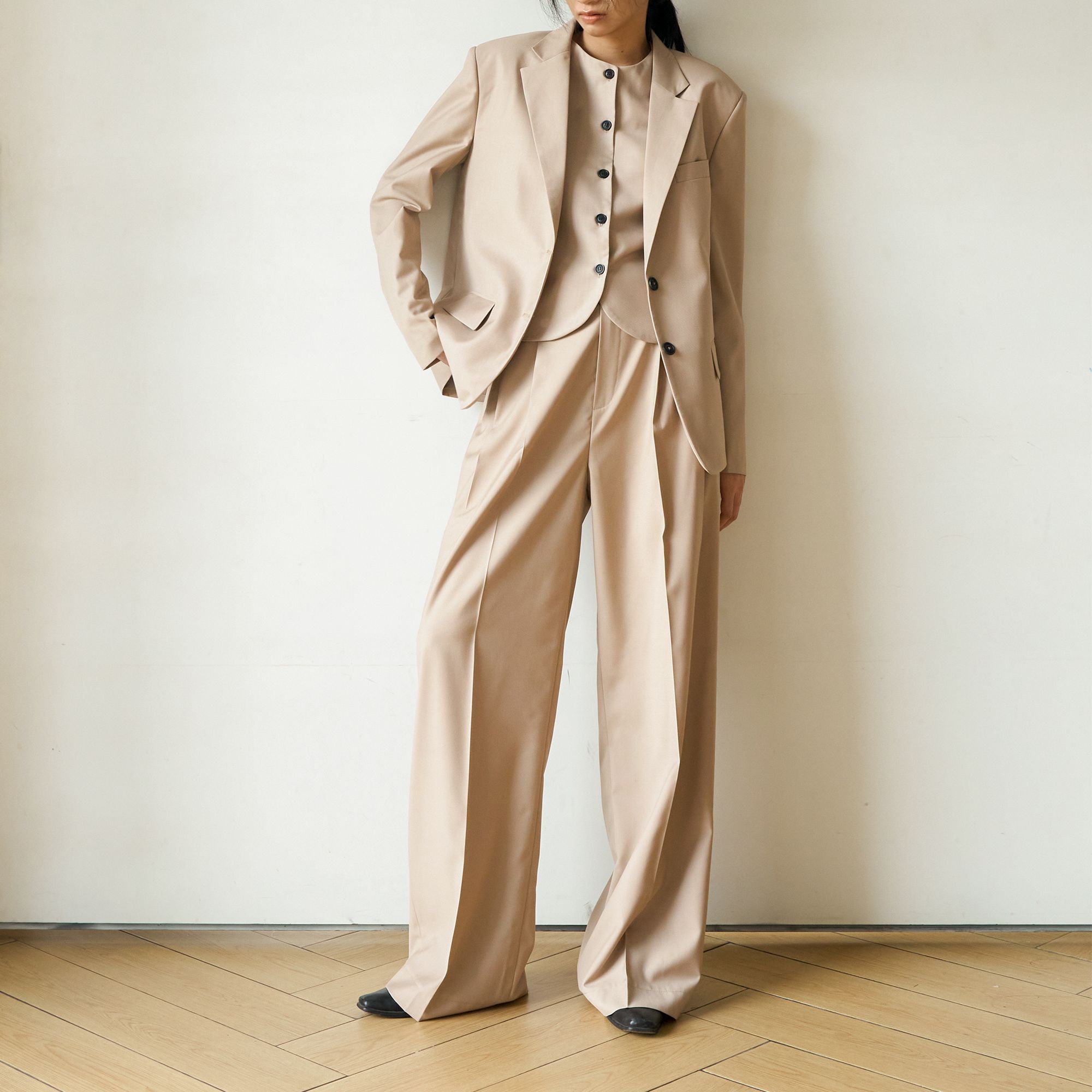 At Least Basic Blazer Áo Blazer