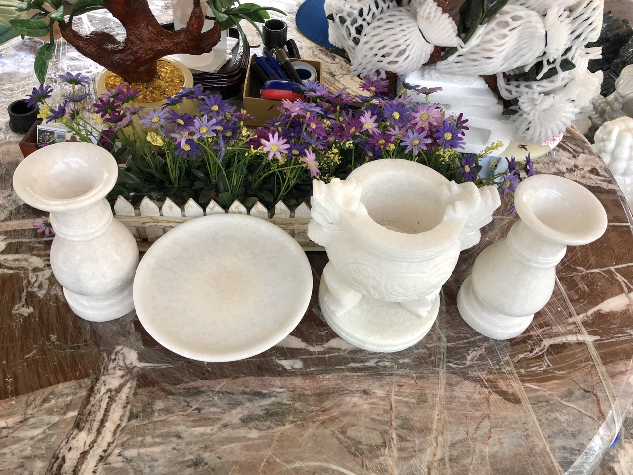 Bộ đồ thờ cúng đá cẩm thạch trắng
