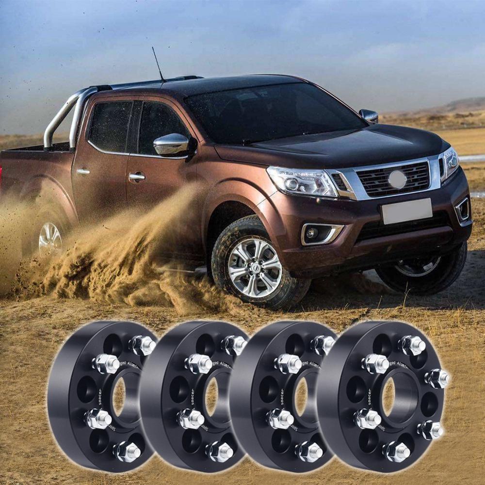 Miếng đệm lốp xe Nissan Navara, Terra (Wheel Spacers). Tăng độ rộng của lốp, giảm nghiêng xe chống lật khi vào cua, cho phép lắp bộ má phanh lớn hơn, lốp rộng hơn và to hơn, tạo phom dáng thể thao mạnh mẽ