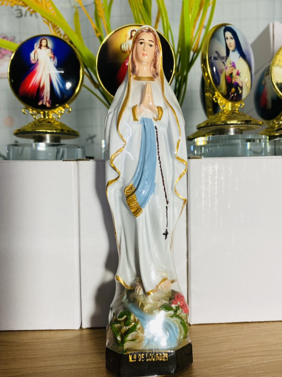 Tượng công giáo tượng Mẹ Maria