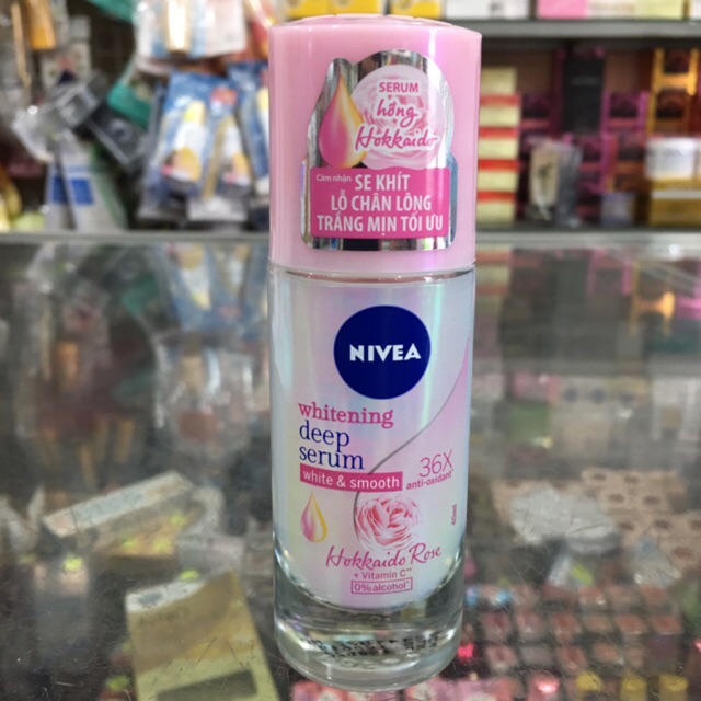 Lăn khử mùi Nivea Whitening Deep Serum White & Smooth 40ml