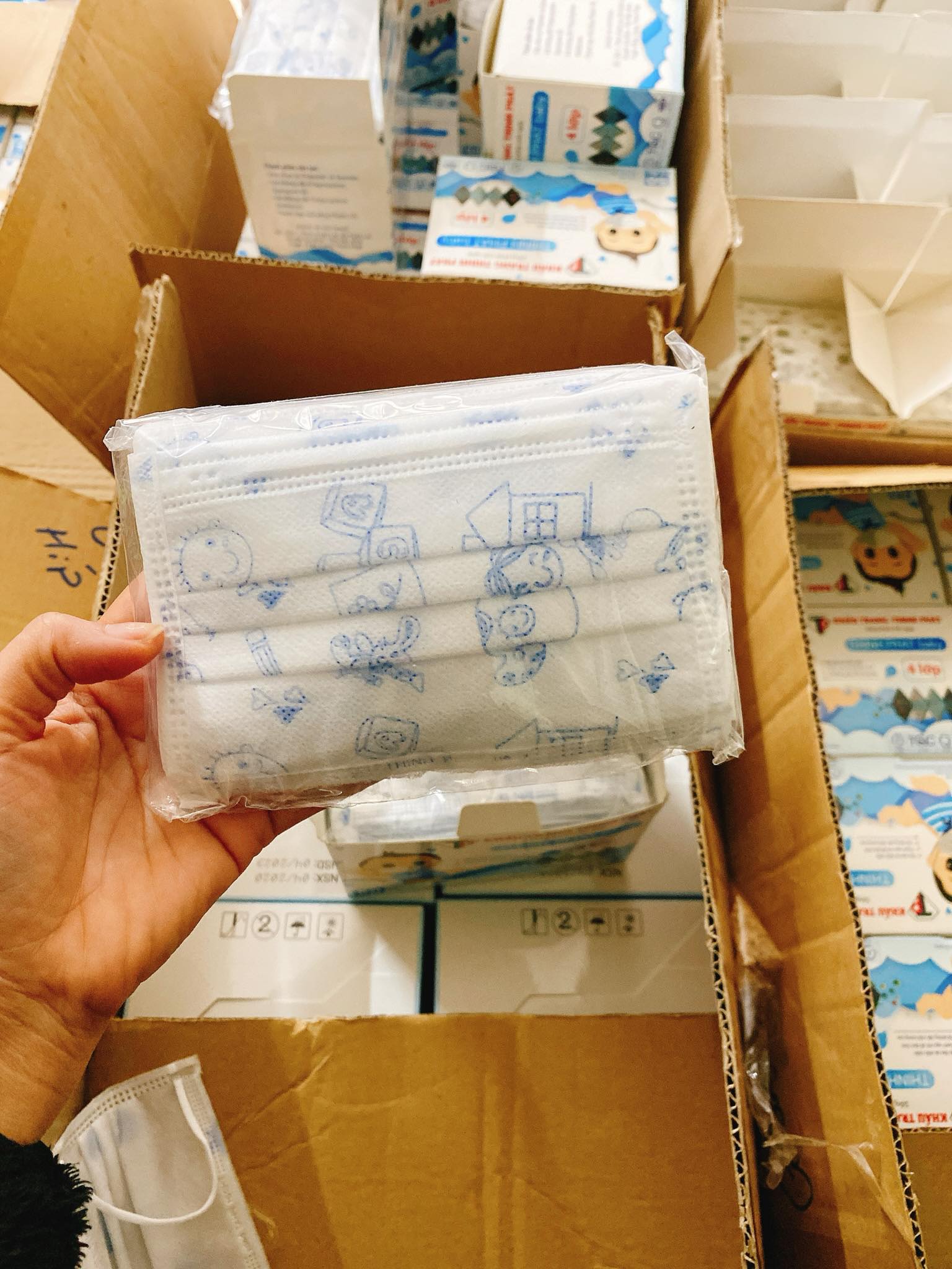 SÉT 5 KHẨU TRANG Y TẾ 4 LỚP THỊNH PHÁT TRẺ EM