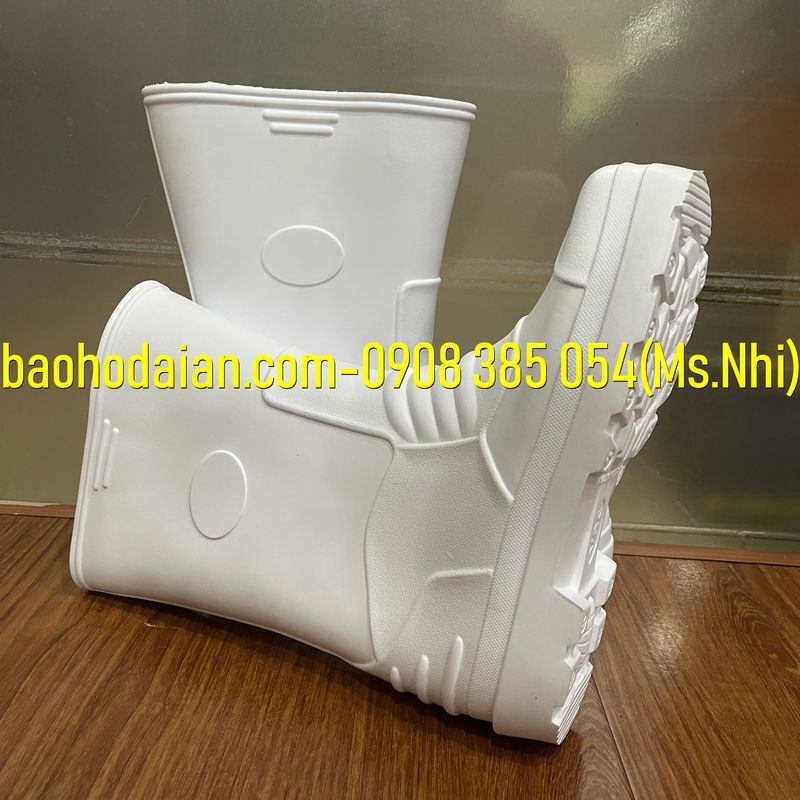 Ủng xốp màu trắng nhựa EVA siêu nhẹ E014