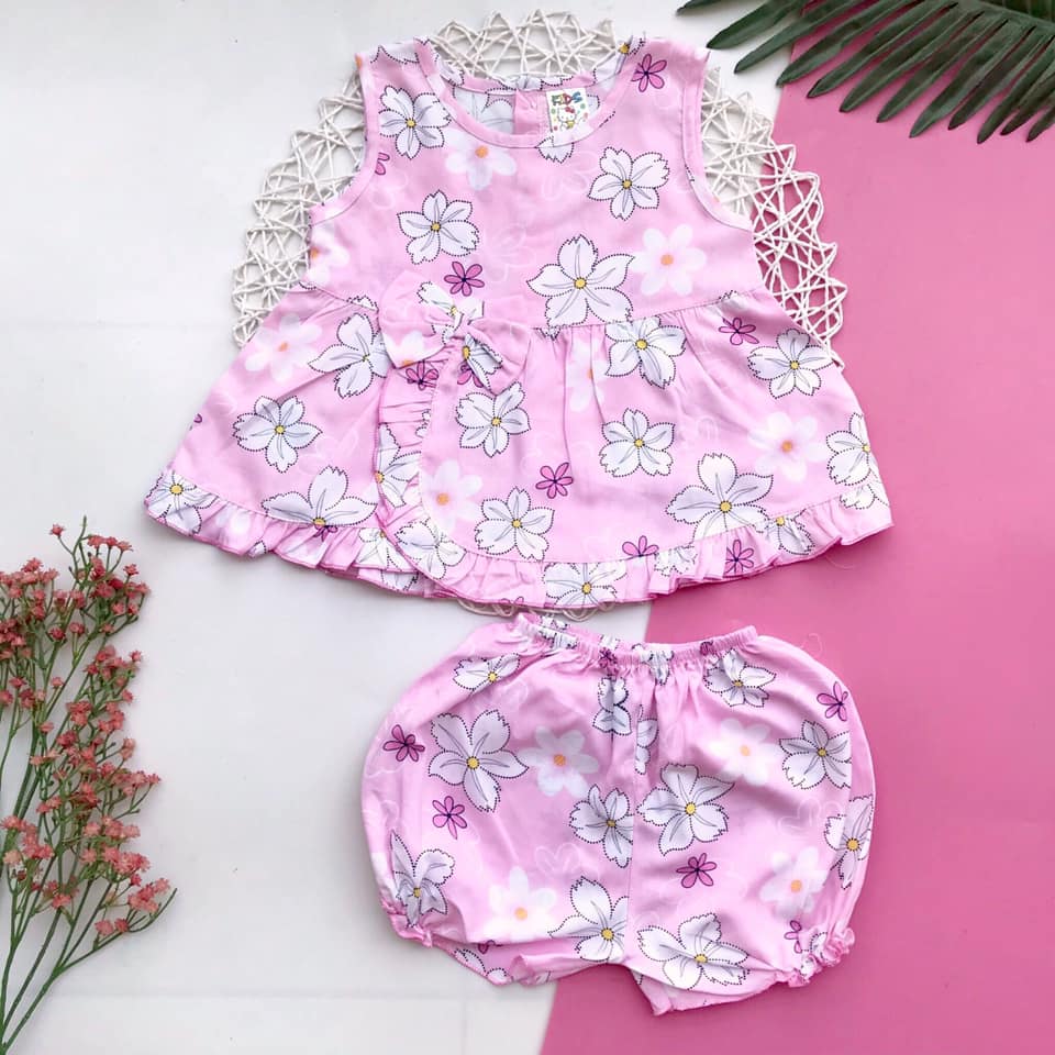 Combo 2 bộ đồ tôn (tole - lanh) cho bé gái 4-9kg (Nhiều mẫu - Giao mẫu ngẫu nhiên)