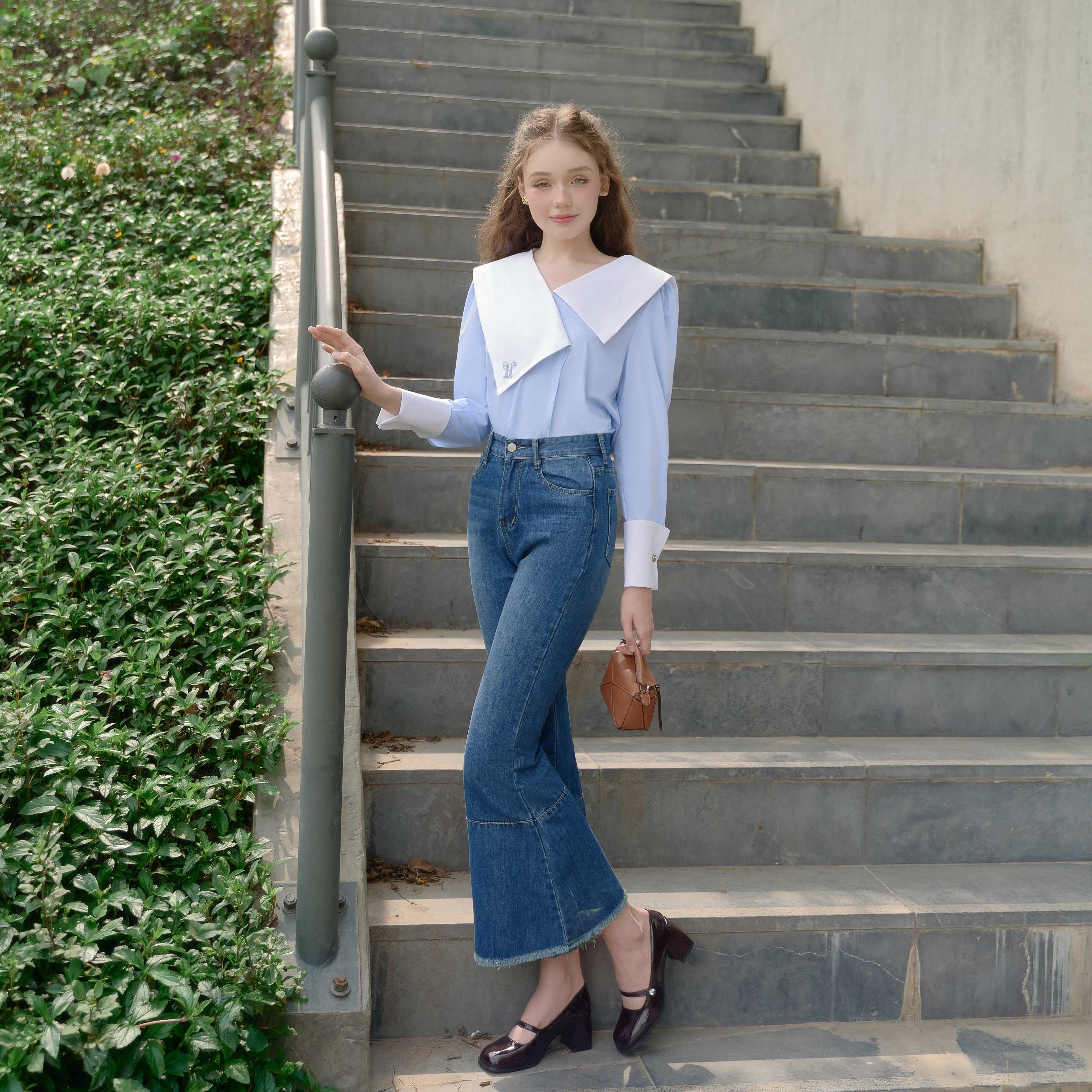 Julia Shirt - Áo Sơ Mi Nữ Kiểu Cổ Thủy Thủ Tay Dài Form Rộng Vạt Thêu Logo Phong Cách Tiểu Thư Màu Trắng & Xanh Đi Học Đi Làm Đi Chơi