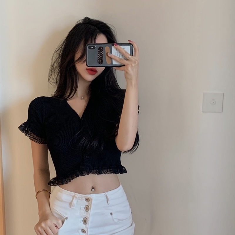 ÁO CROPTOP PHỐI REN TAY NGẮN A3CH2