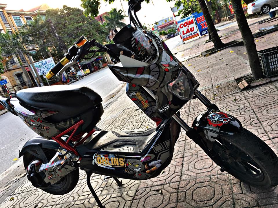 Tem Trùm Xe Điện Xmen Thỏ Ohlins Đen Xám