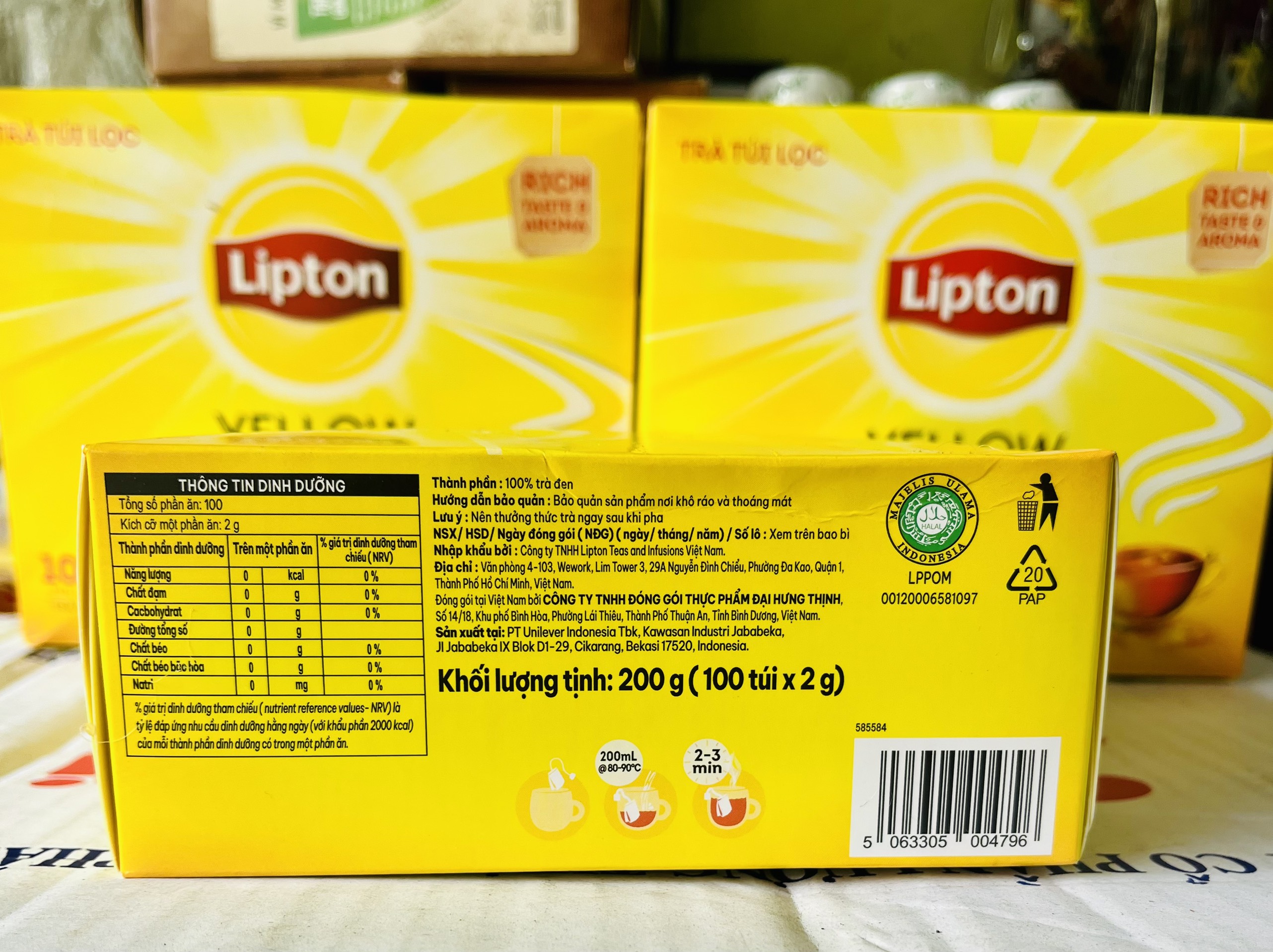 Trà đen túi lọc Lipton nhãn vàng hộp (100 gói x 2g)